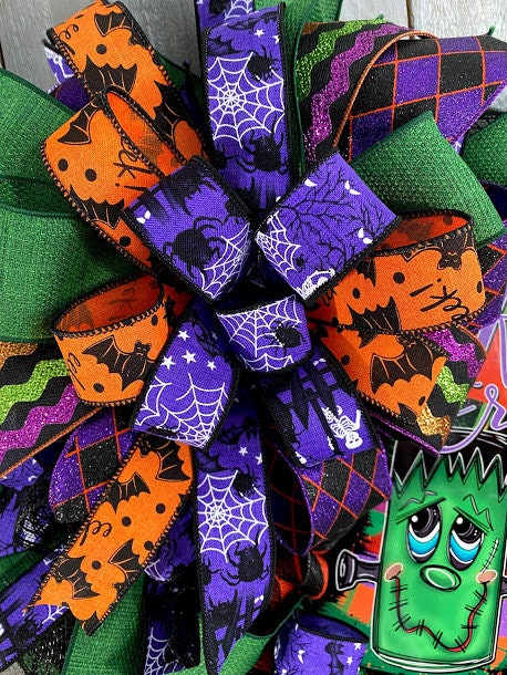 Cute Monster Halloween wreath for front door, Creep it Real Kid Friendly Halloween Wreath, Slim Wreath for behind Storm door